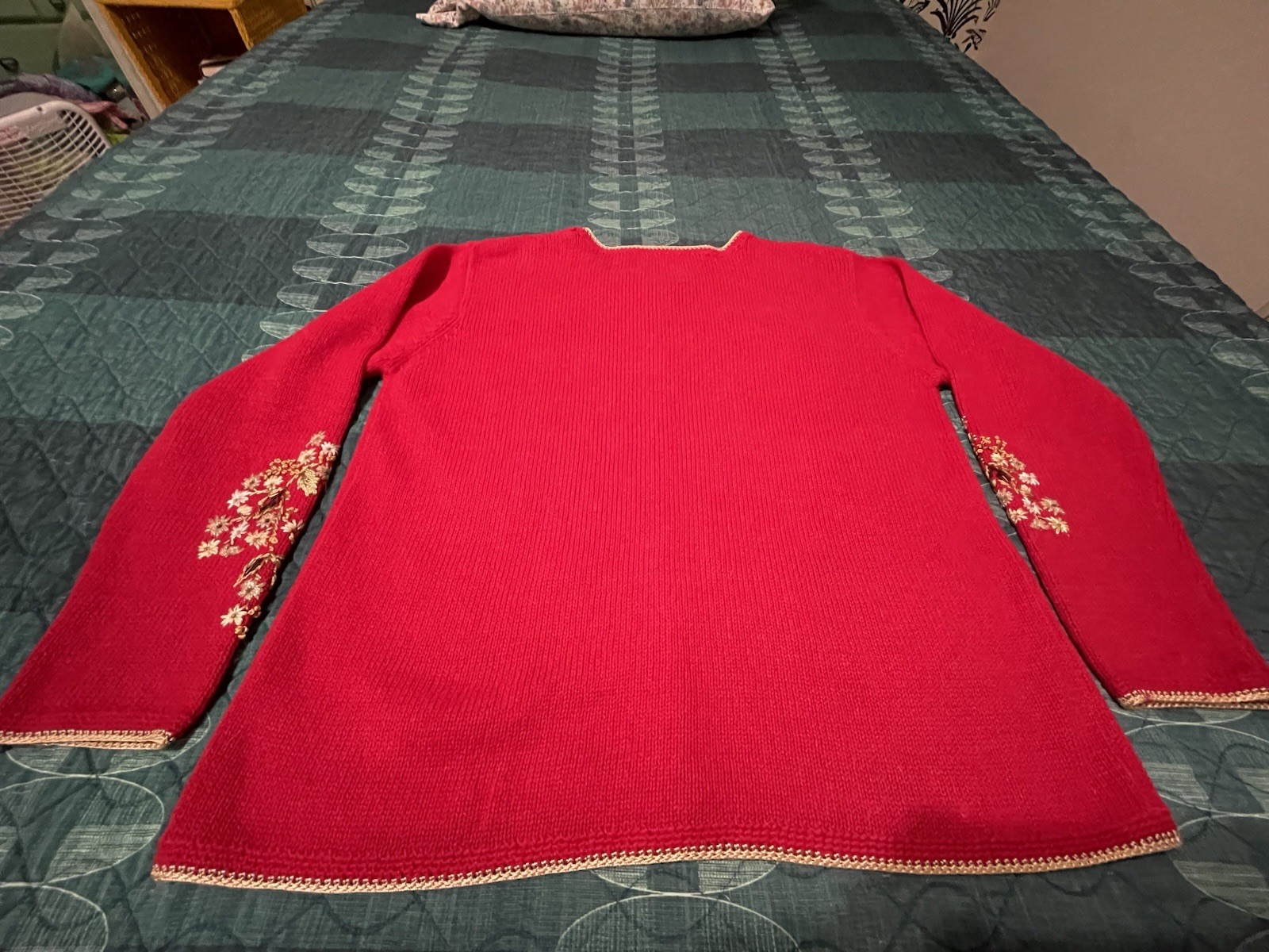 Vtg 2002 Sz S Heirloom Collectibles Red Cardigan Sweater Gold Embroidery Decor