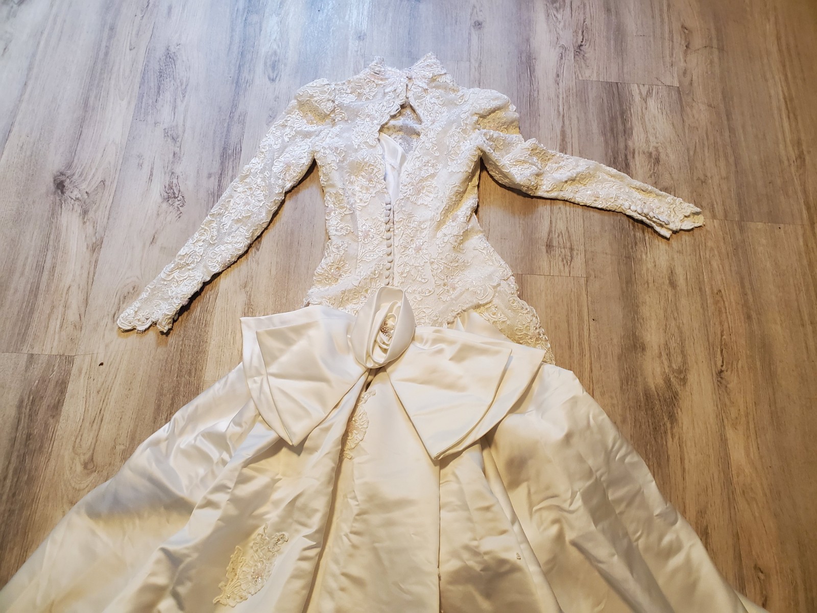 Vintage House Of Bianchi Wedding Dress Sz S White Victorian Style Embroidery