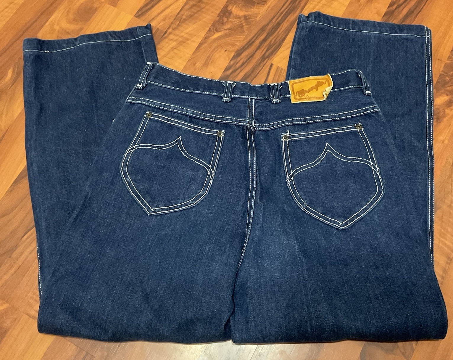 Vintage 70s Wrangler Jeans 30X28 No Fault High Waisted Straight Ankle Length