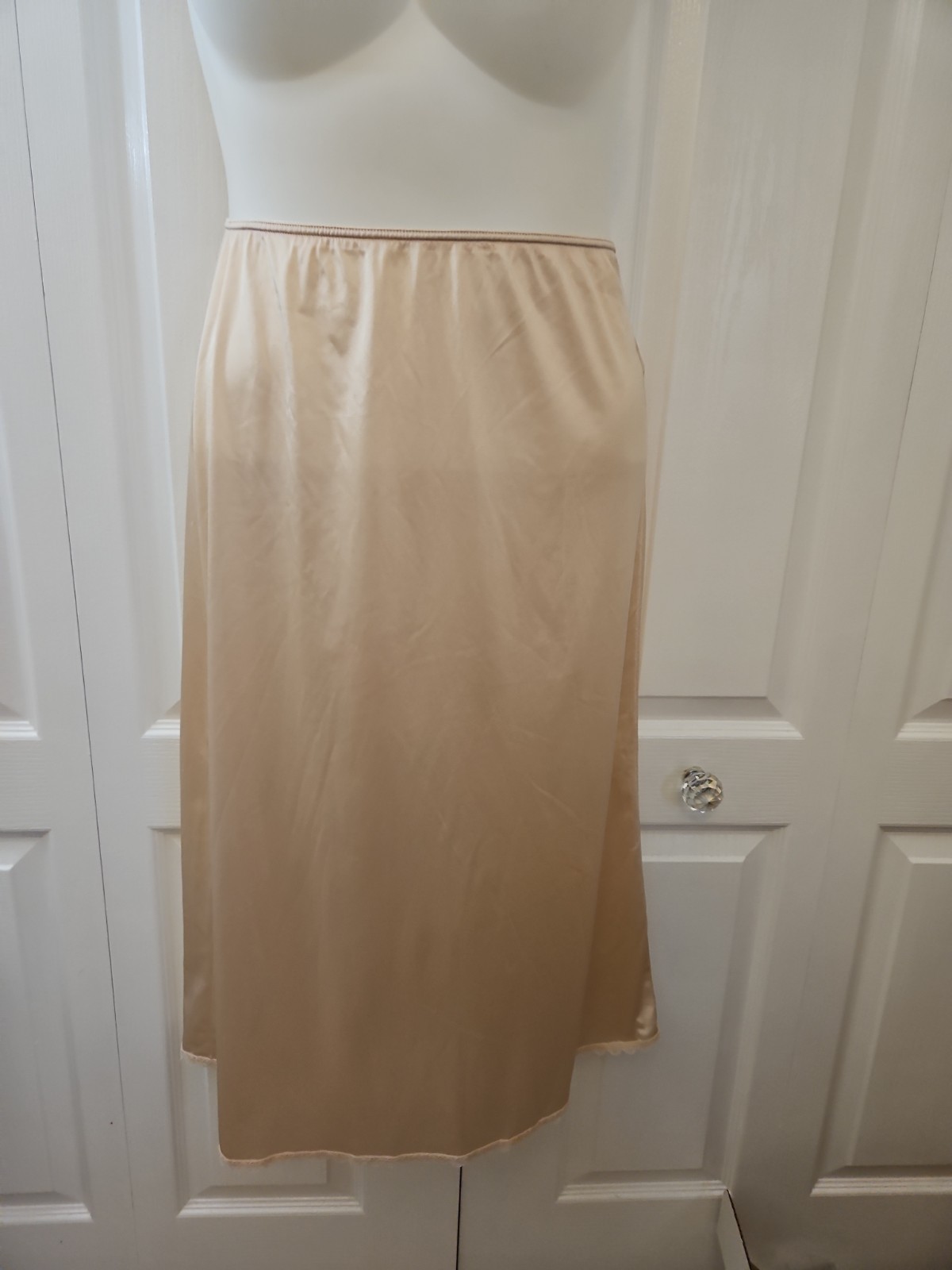 Vintage Adonna Women Half Slip Size Large Midi Length 32 Inches