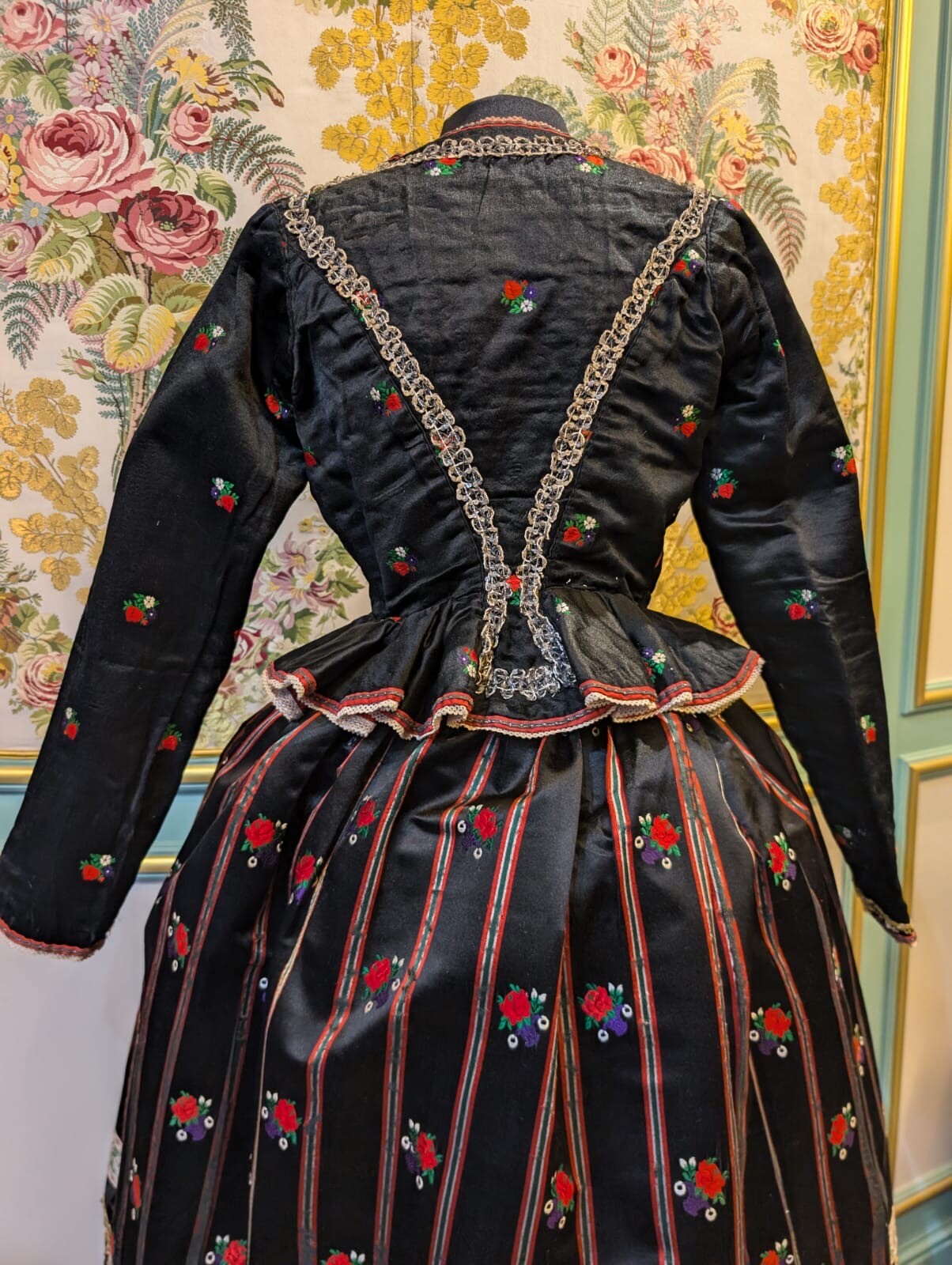 TWO PIECE EASTERN EUROPEAN FLORAL BROCADE BLACK SILK DRESS W SEQUINS