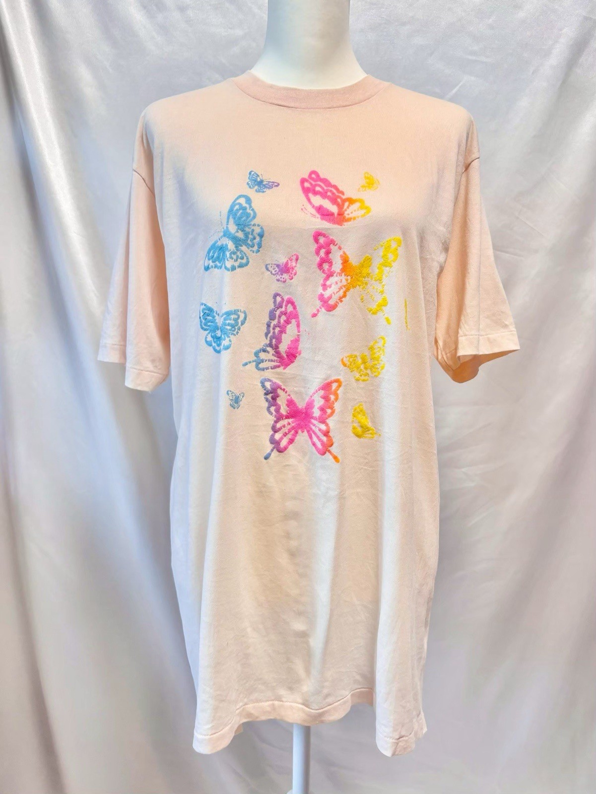 Vintage 1980s Butterfly Graphic Puffy Print T Shirt Made in USA Size L