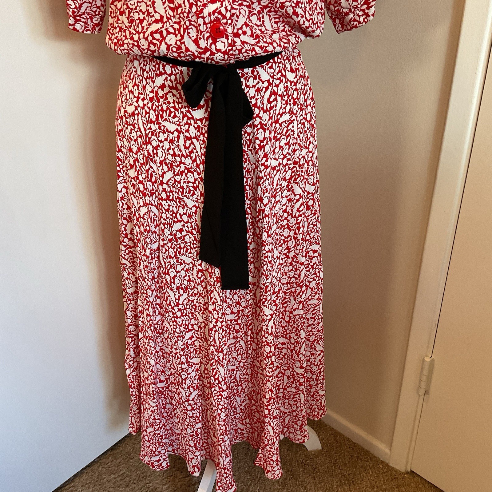 Vintage Maggy London Jeannene Booher Red Floral Rayon Dress Kentucky Derby 10