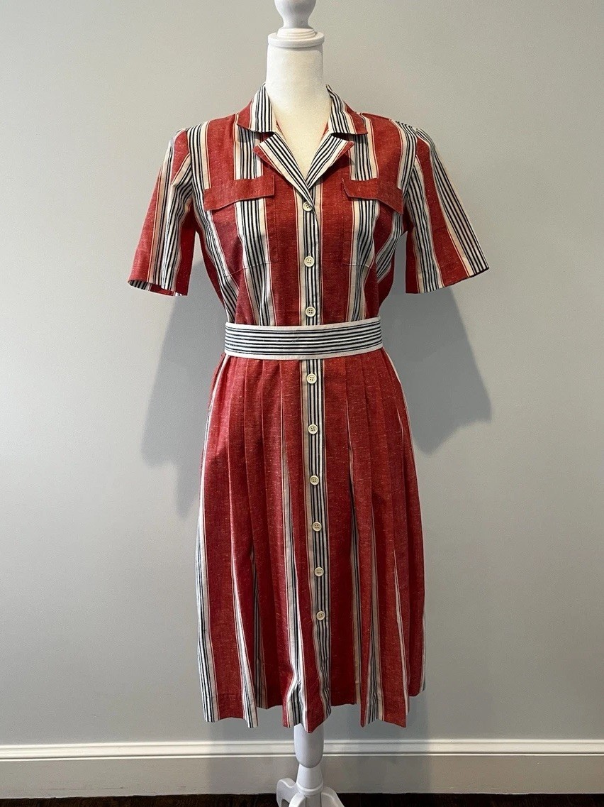 Vintage 70s Women’s Nantucket red, white, blue belted button shirt dress small 8