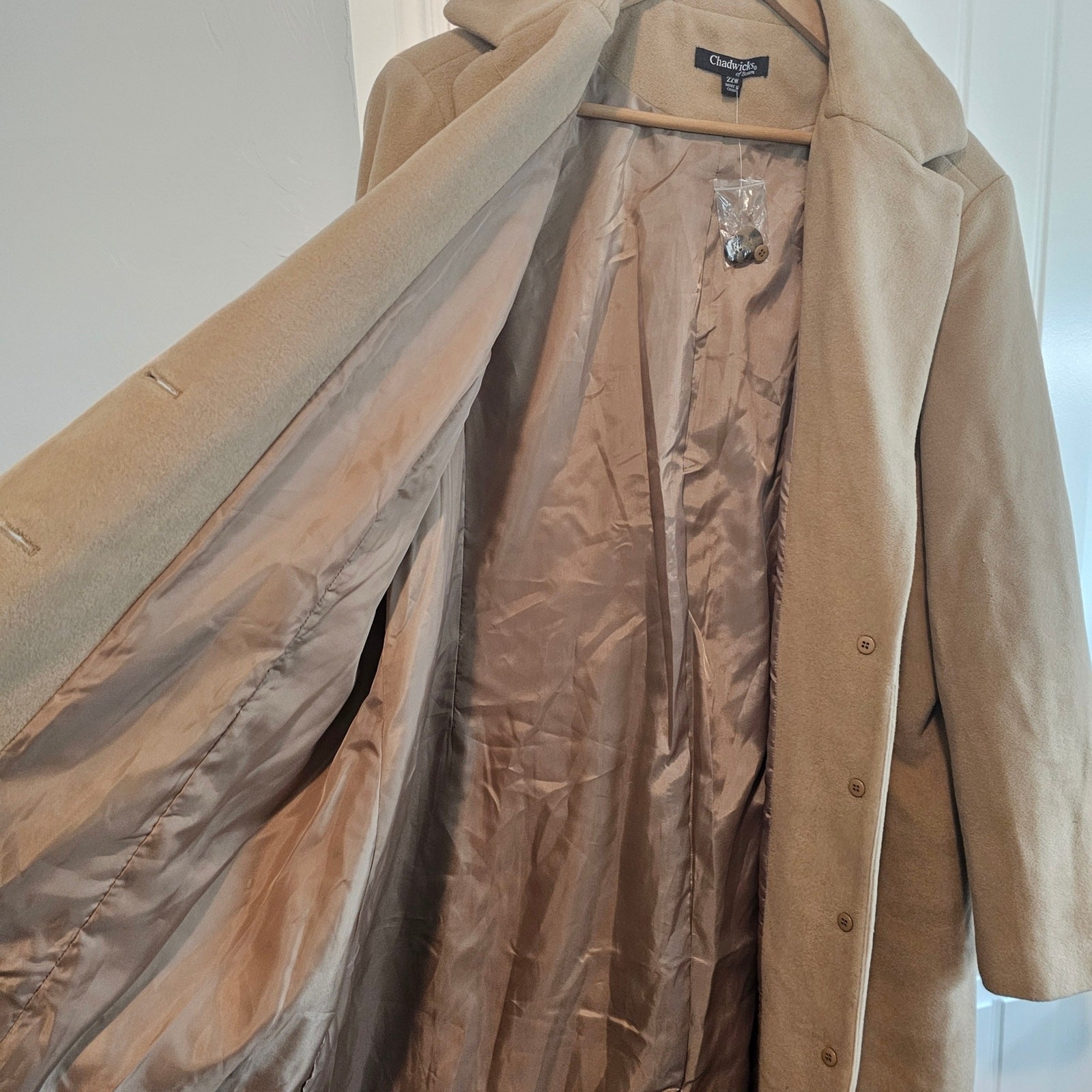 Chadwicks Wool Coat Womens Size 22W Preppy Mod Lined Pleated Academia Neutral