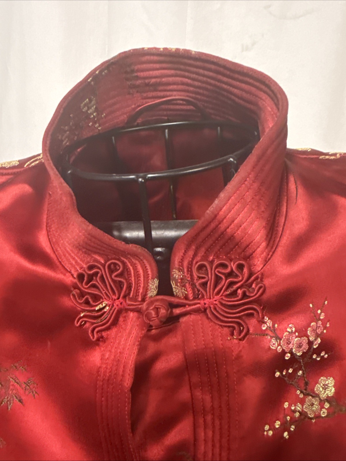 Vintage Kimono Red Silk Asian Embroidered Tunic Jacket Frog Closure 38 42” Long
