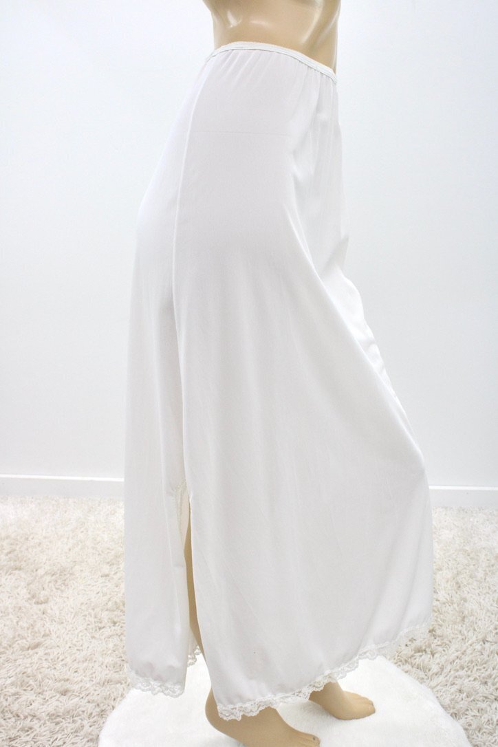 Vintage Snowdon Long White Formal Half Slip Nylon M Slits on both sides