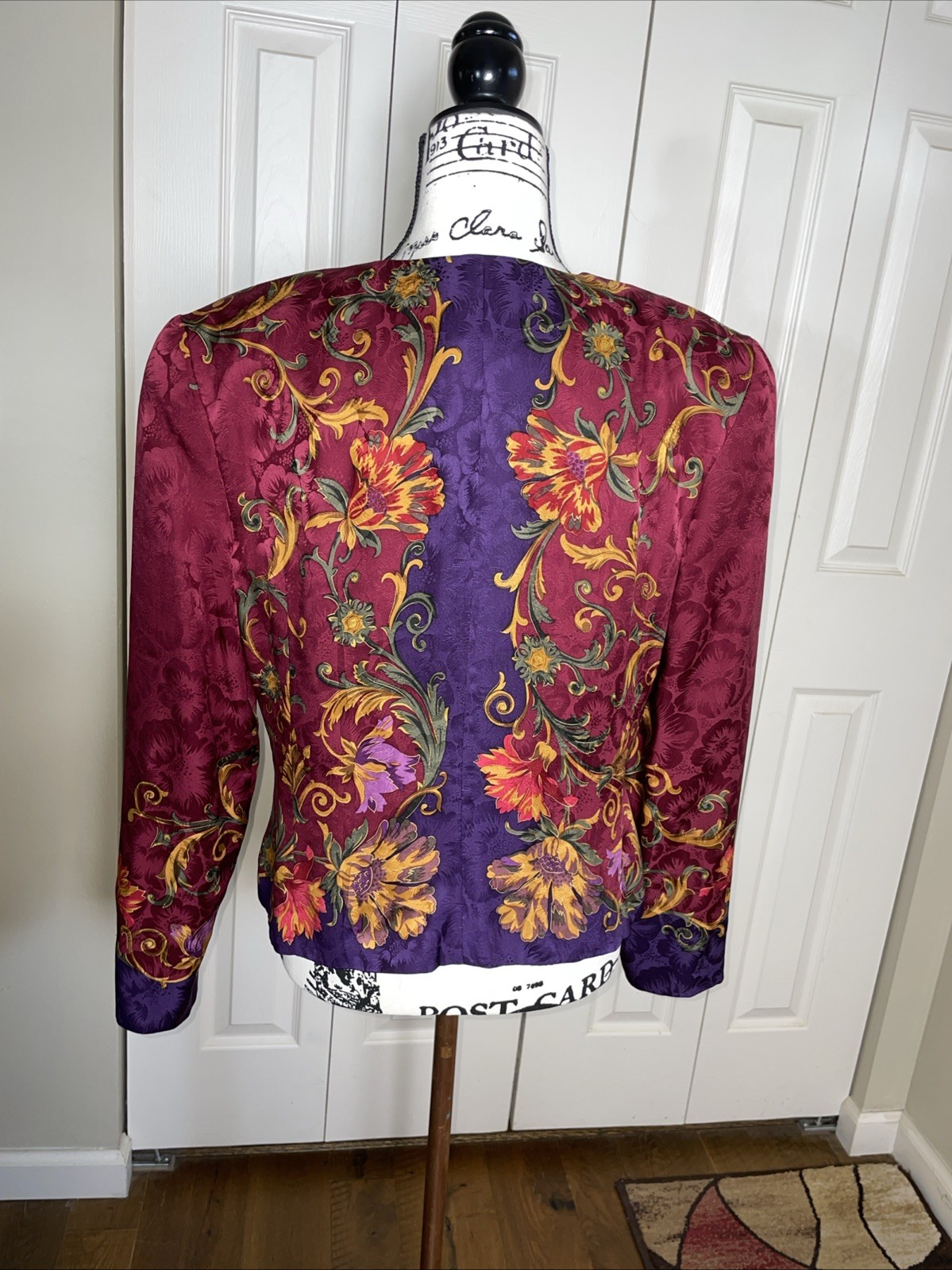 Maggy London Vintage Multi Color Floral Print 100% Silk Button Down Jacket 12