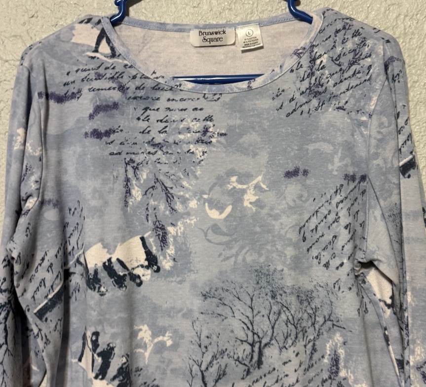 Brunswick Square Blue Letter Script L Pullover Long Sleeve Shirt Boat Neck Top