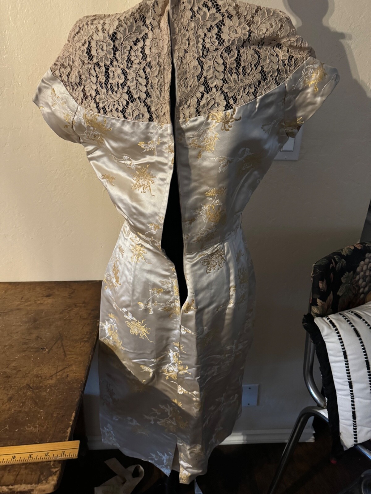 Vintage 60s Silk Cream Silver Floral Sheath Brocade Dress