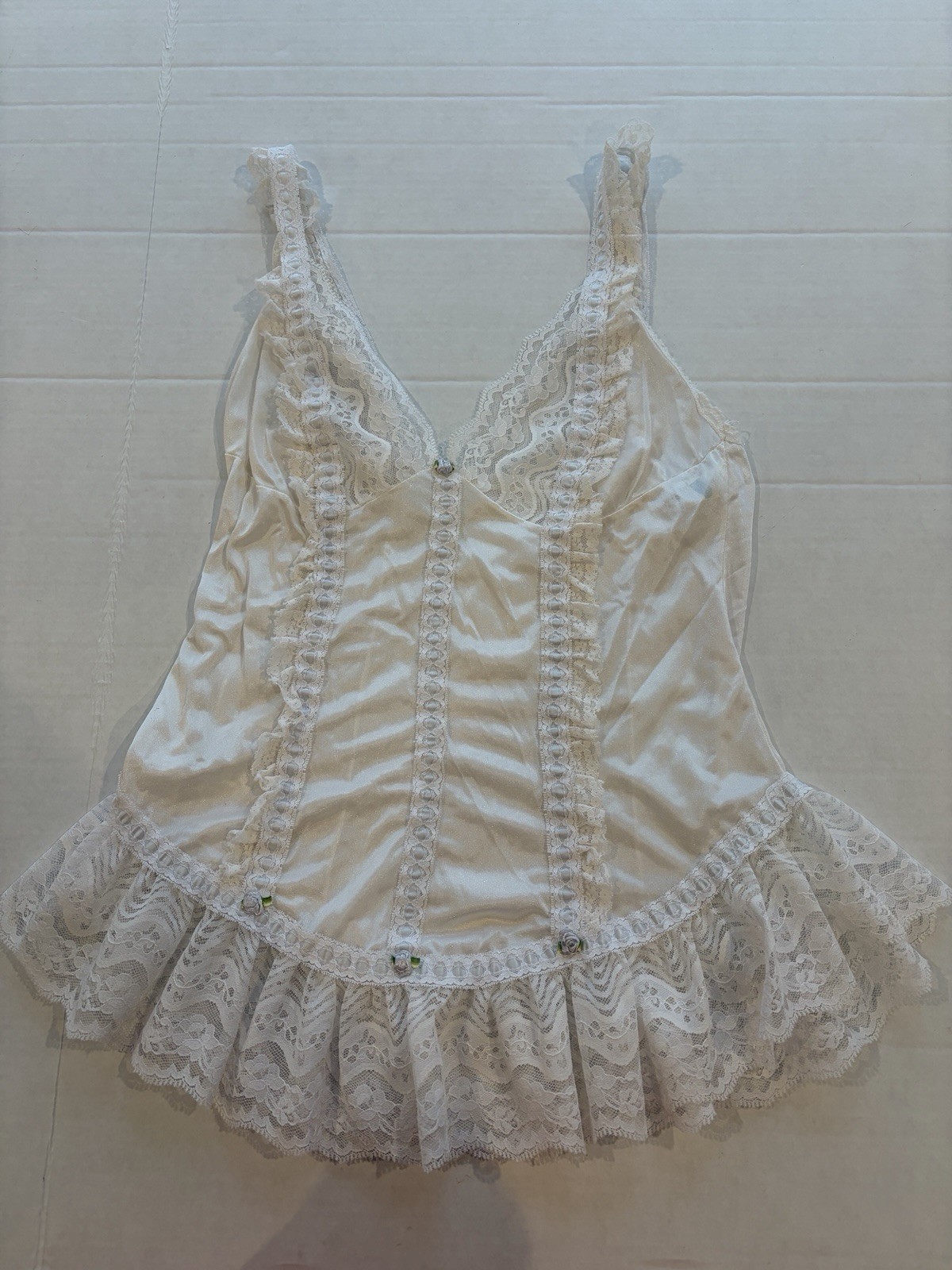 Tosca White Lace Vintage Camisole with White Trim Regular Size M Style 9408