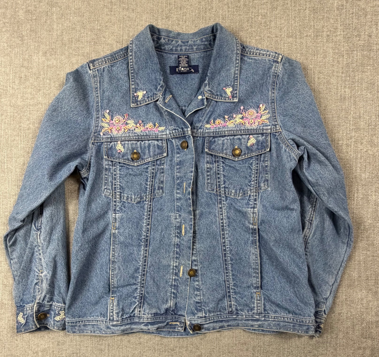 VTG Denim & Co. Wmns Floral Natural Stone Wood Bead Embroidered Jean Jacket Med