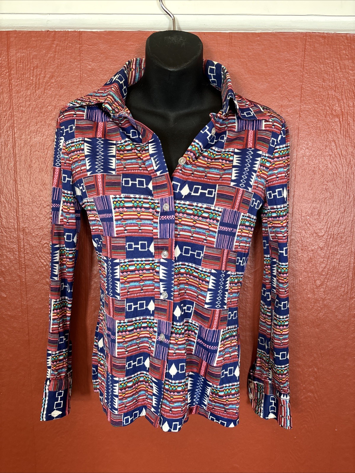 Vintage 70s Poly Nylon Button Up Fitted Shirt Pointed Collar Novelty Disco sz M