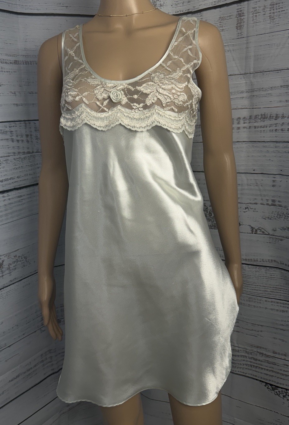 VTG Romance Du Jour Inc California Satin Lace Nightgown Slip M Pale Mint