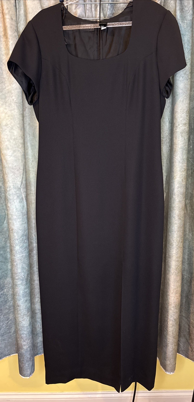 Vintage Liz Claiborne Women’s 12 Long Black Sheath Dress Scoop Neck Formal