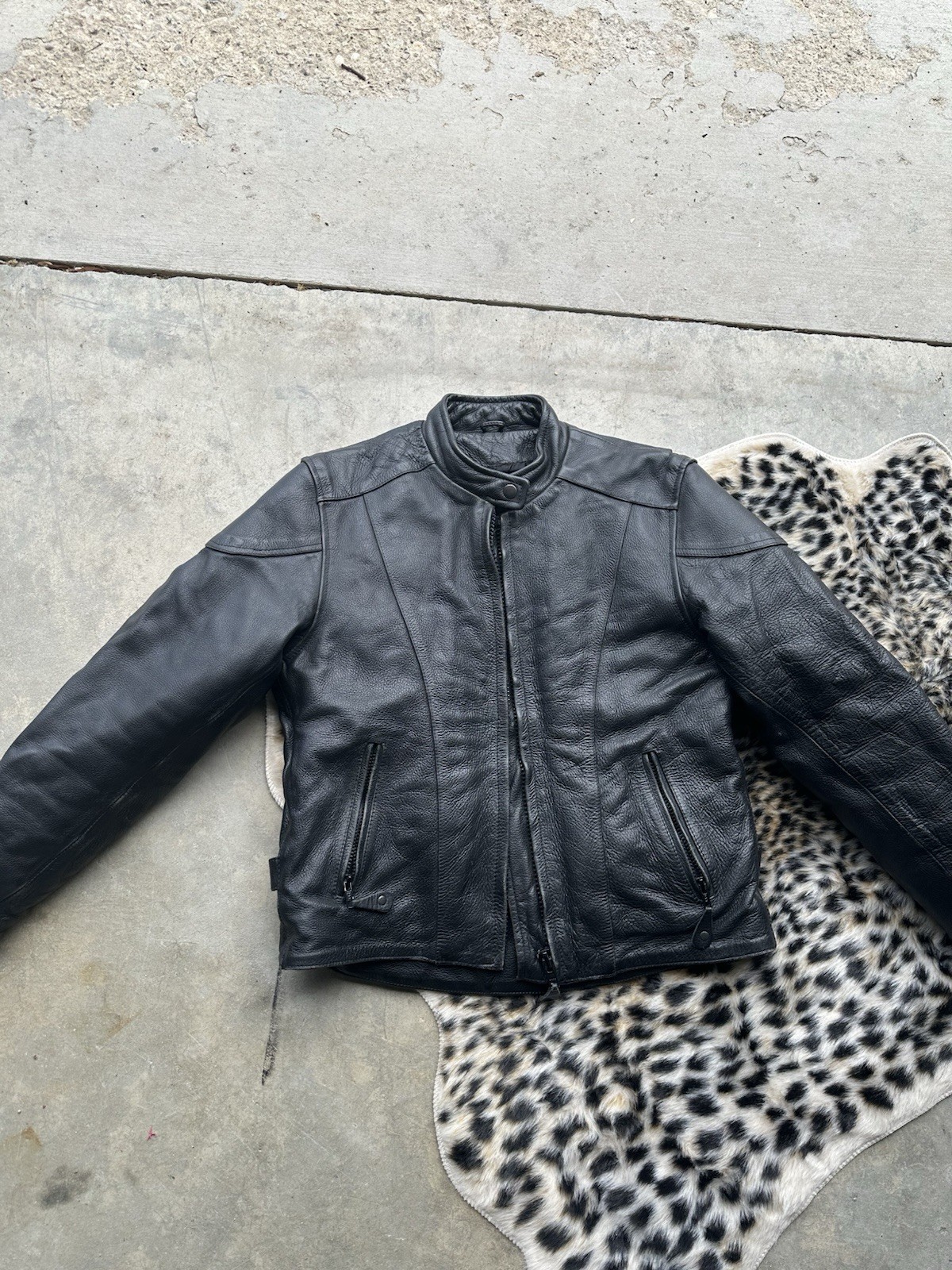 Vintage River Road Leather Motorcycle Jacket Men’s Medium Black Cafe Racer