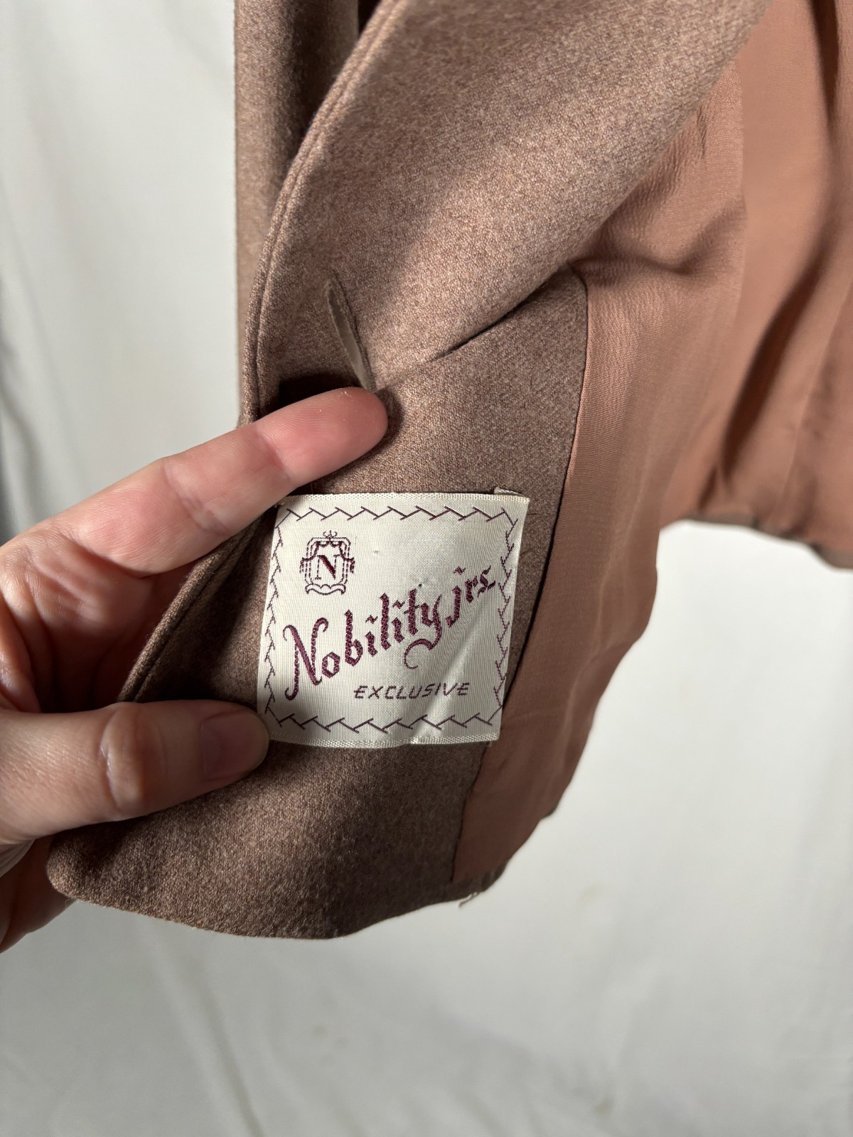1940s Haggarty’s Beverly Hills Wool Tan New Look Style Jacket with Fur Trim