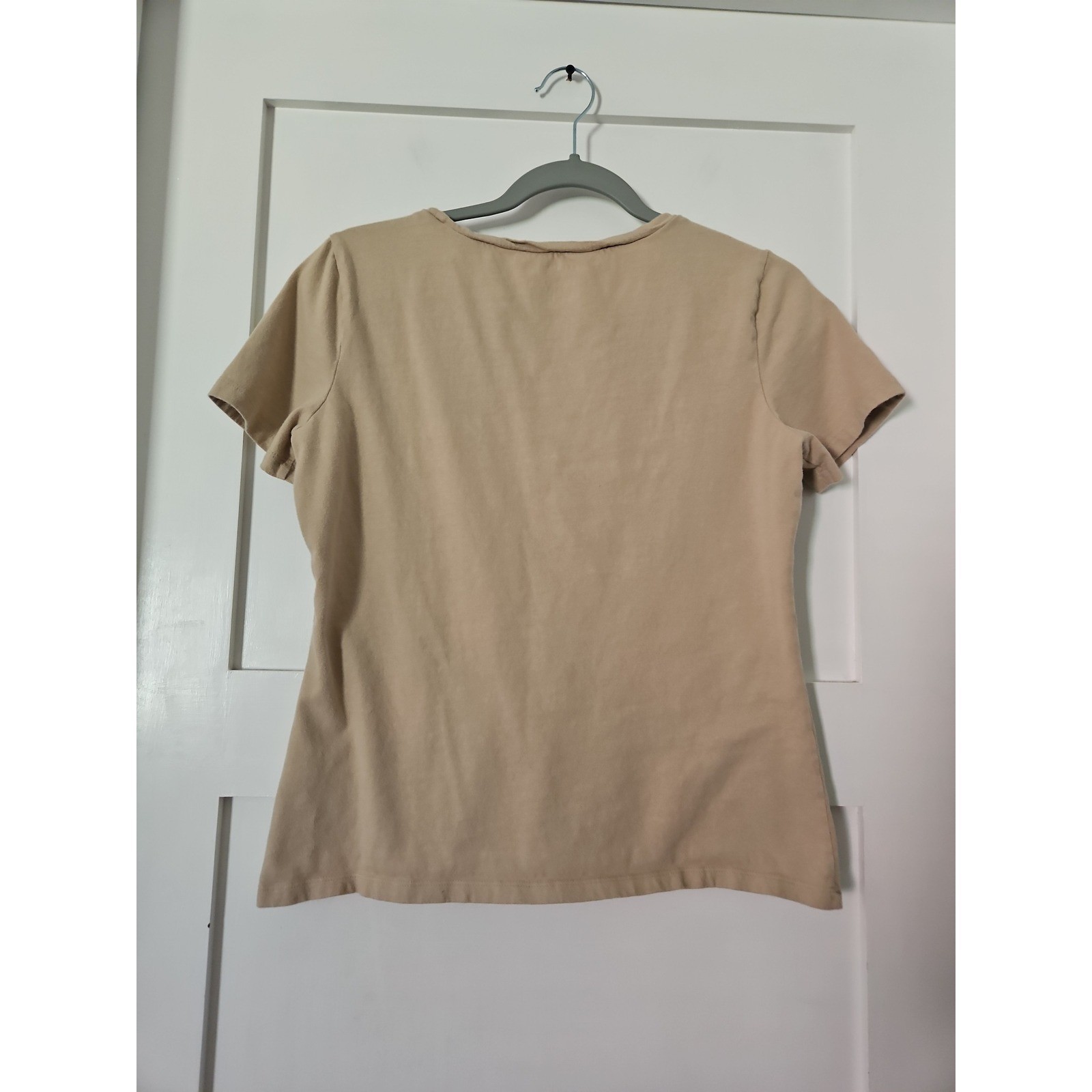 Vintage Basic Editions Tan Embroidered T-Shirt Medium 100% Cotton Scoop Neck