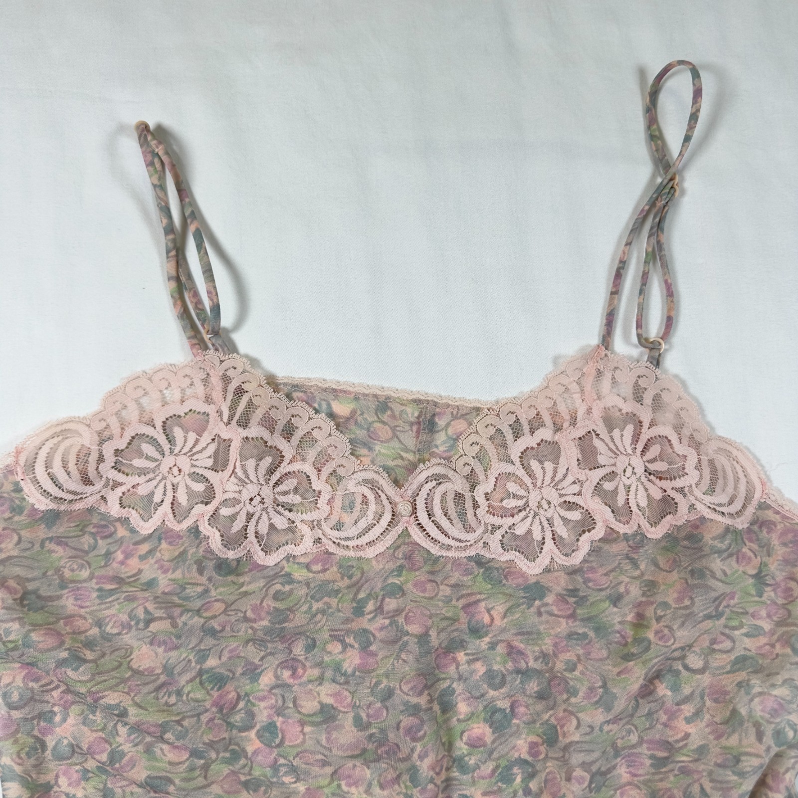 Vintage Vanity Fair Pink Lace Floral Paisley Cami Camisole Top 38 Made in USA