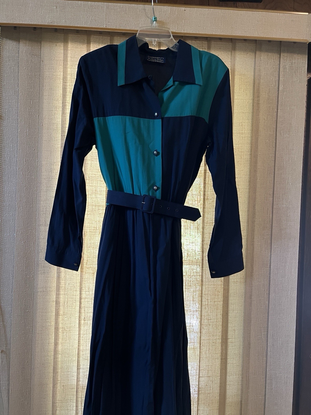 Willow Ridge Vintage ShirtDress Size 14 Full Sleeve Padded Shoulders USA Made