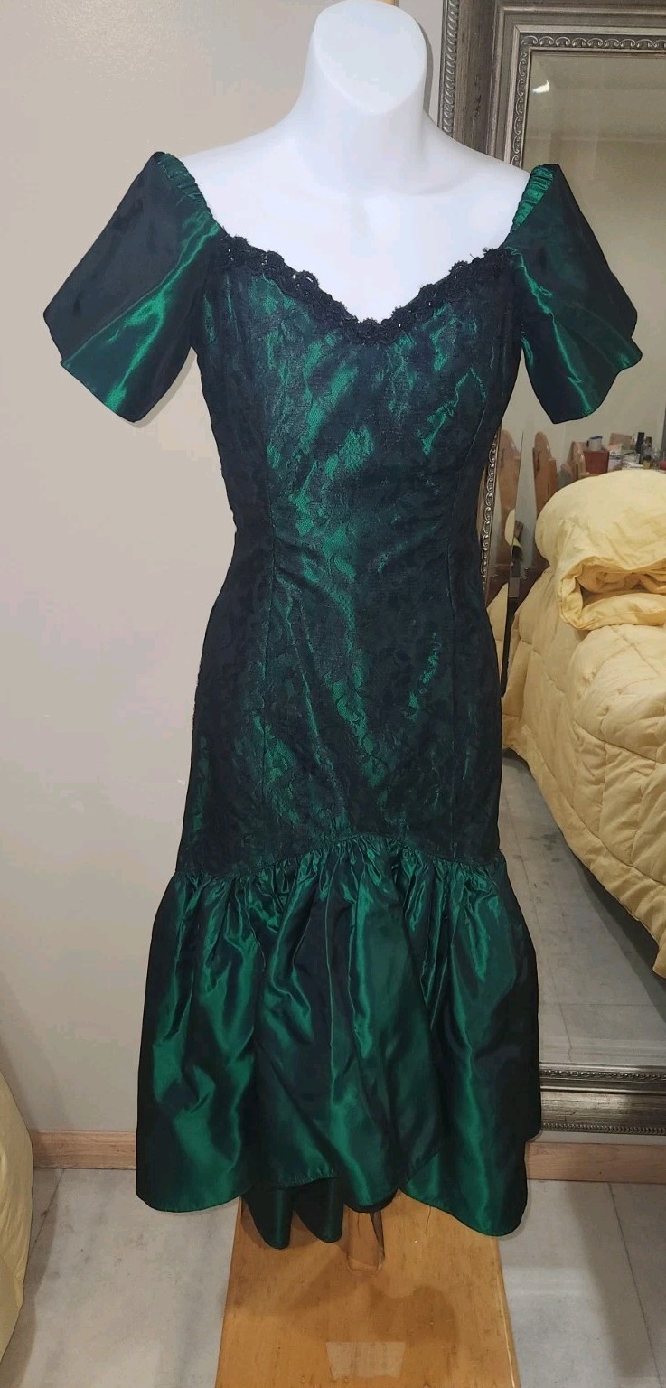80’S PROM DRESS*Blk Lace & Dark Grn Taffeta*XS- See Photos For Measurements*GUC