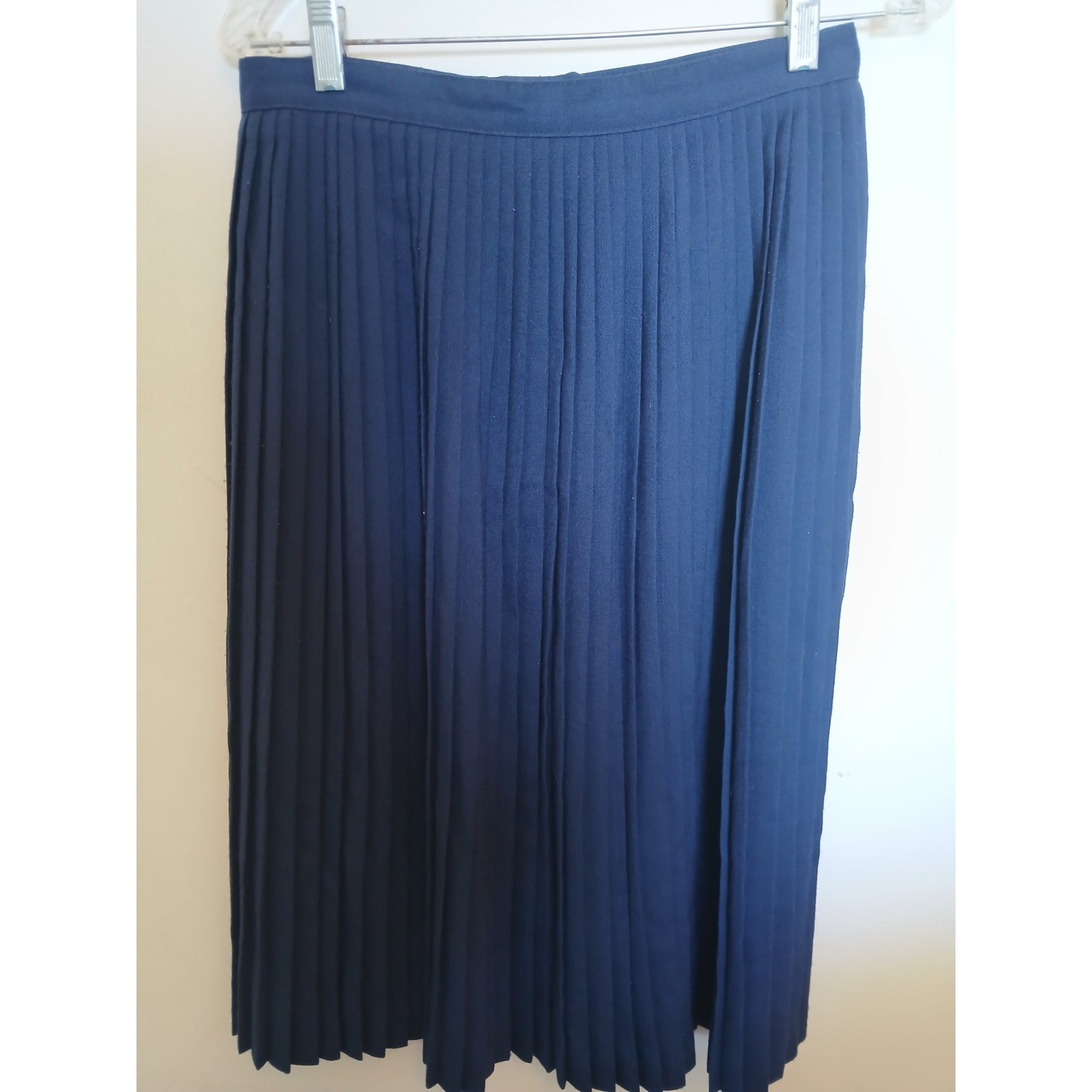VTG Navy Blue Knife Pleated Career Skirt Collegiate Below Knee 28-inch Waist Med