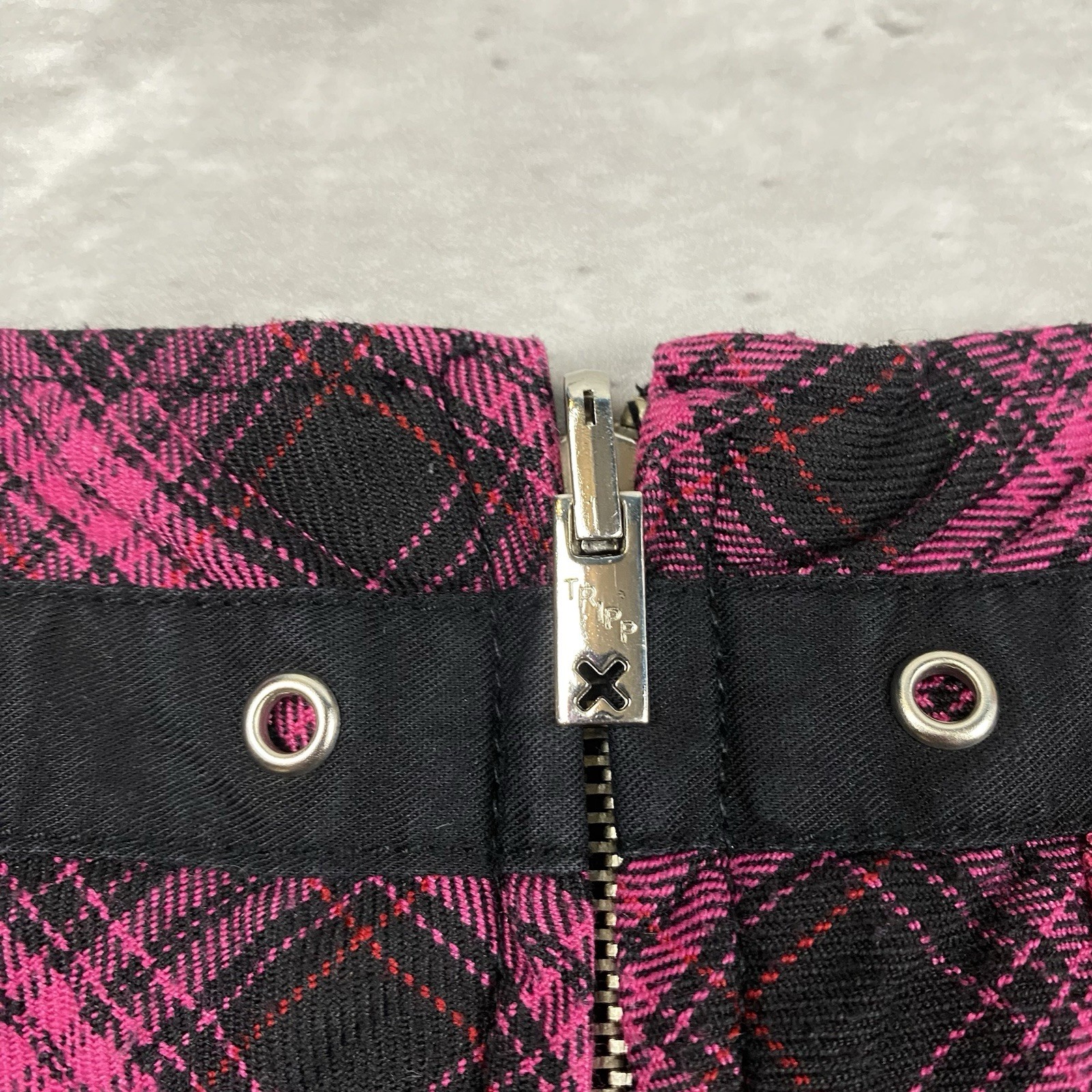 vintage TRIPP NYC reversible pleated mini skirt S plaid pink black goth emo punk