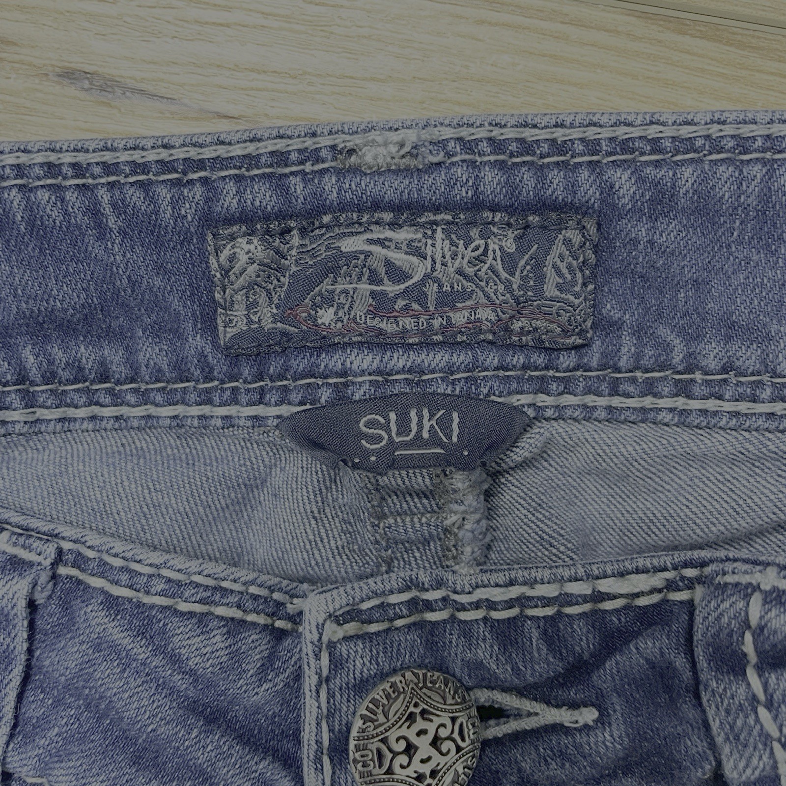 Silver Suki Low Rise Boot Cut Jeans Size 30/31 Y2K Vintage