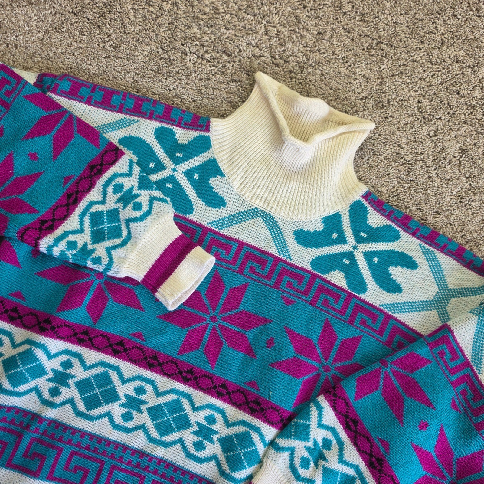 VINTAGE OSSI Skiwear Turtleneck Sweater Womens Teal Magenta Fair Isle 80s Retro