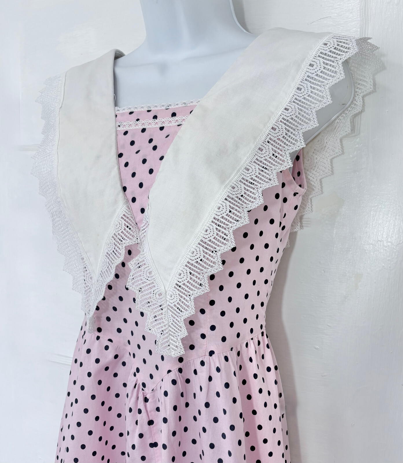 EBER SAN FRANCISCO PINK & BLACK POLKA DOT DRESS, LACE TRIMMED COLLAR, SIZE 3