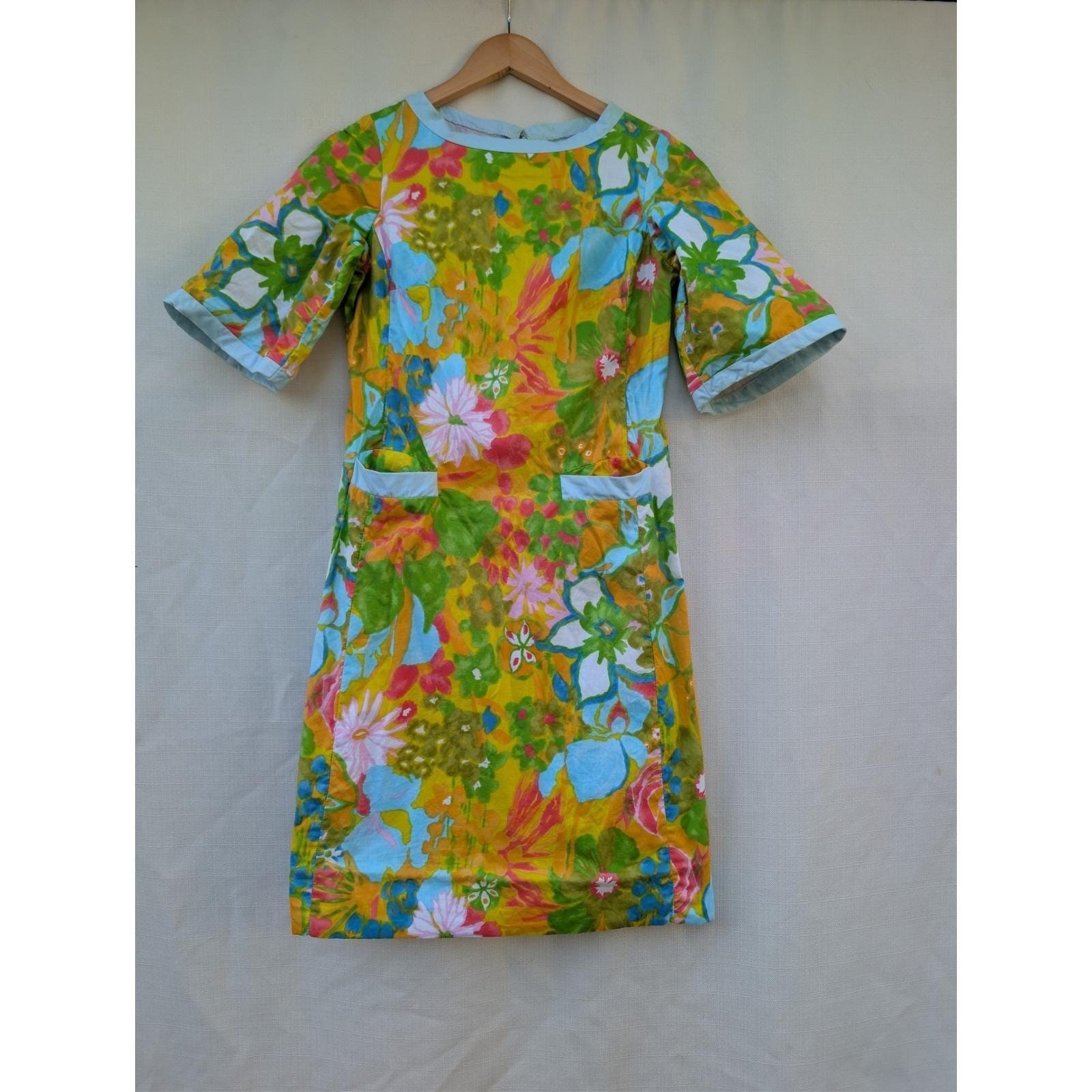 Vintage Lilly Pulitzer The Lilly Floral Shift Dress Yellow Blue Green Mod 60s 10