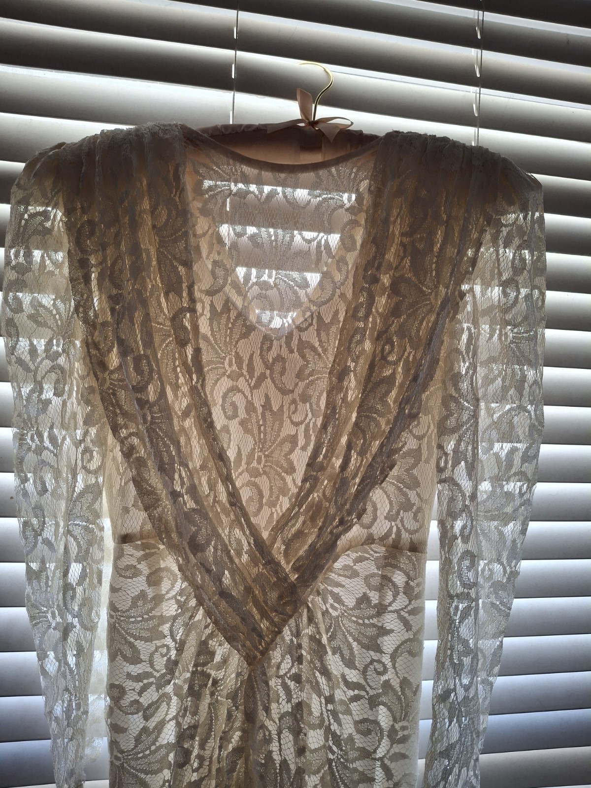 Vtg 80’s Flapper Style Cream Lace Wedding Dress 2 XS A La Carte