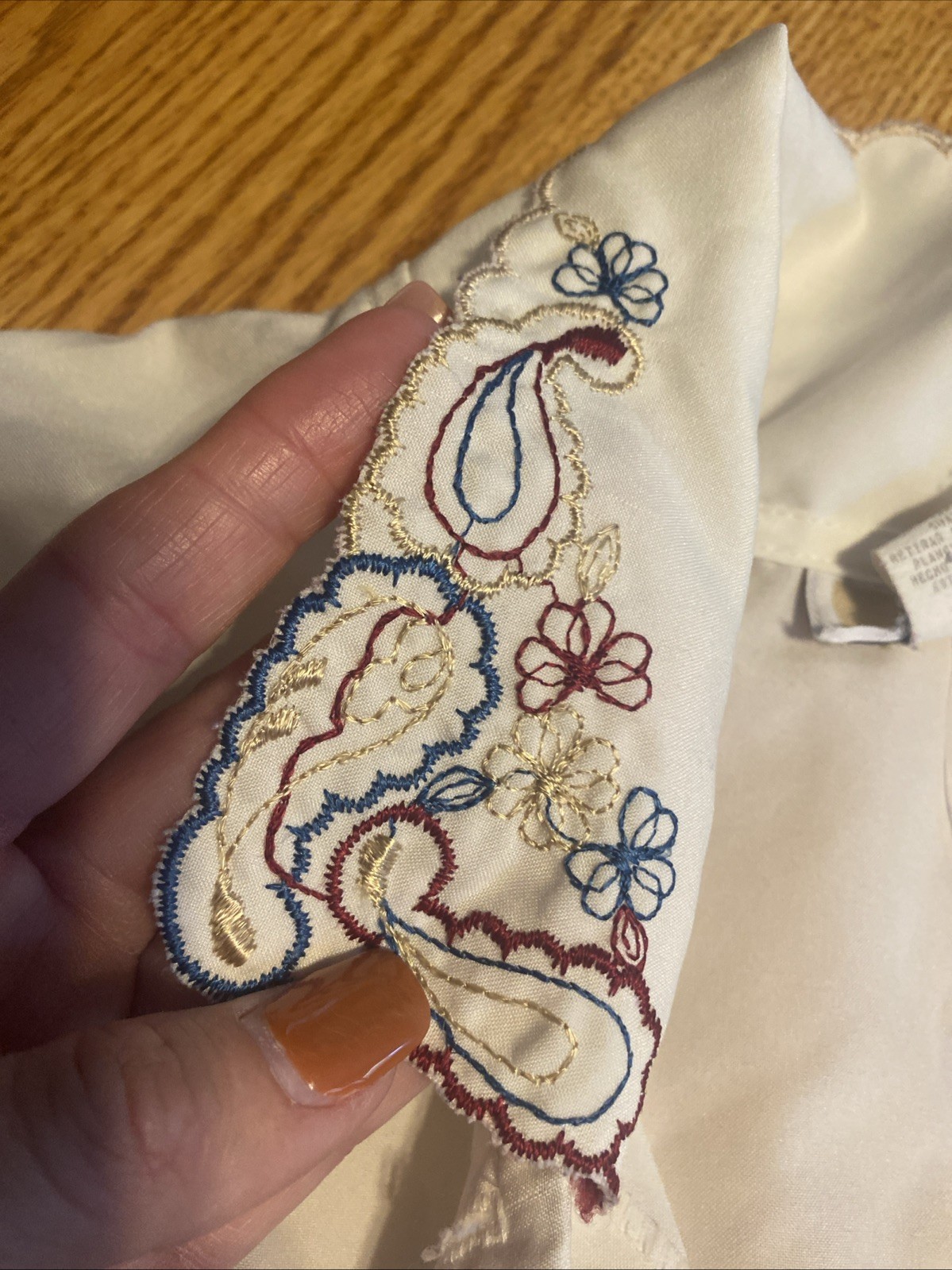 Vintage Inseparables Blouse Top Womens Sz 16 Embroidered Collar Ivory Flowy EUC