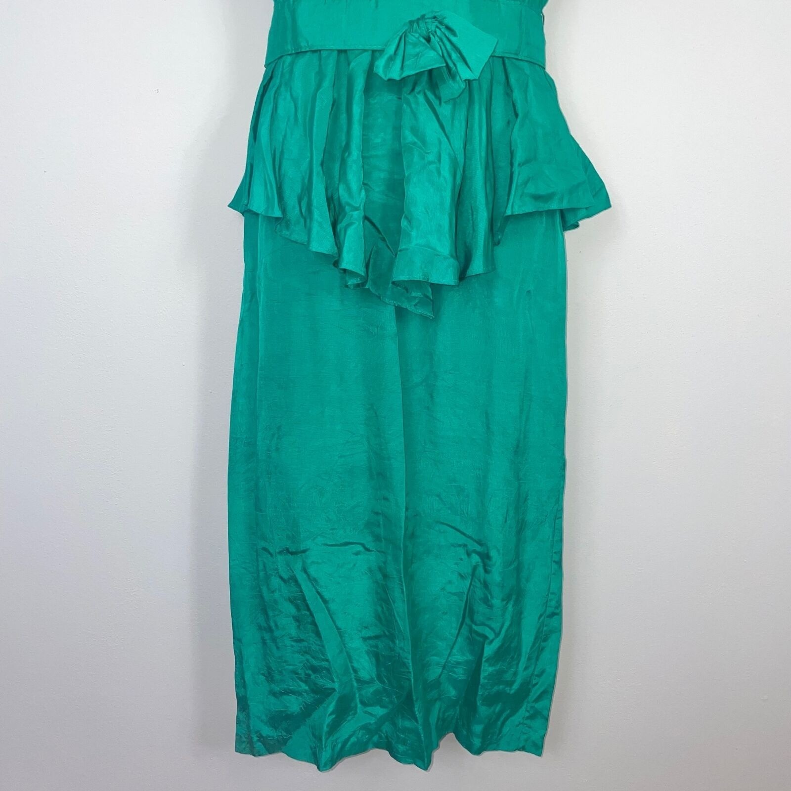Vintage 80s Brioche Sheath Dress Womens M Green Short Sleeve Peplum