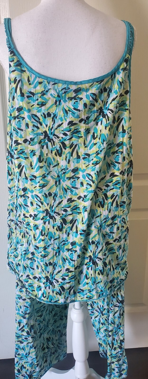 Vintage Ladies 2-Piece Plus Size Pajama Set – Celestial Dreams – Size 3X