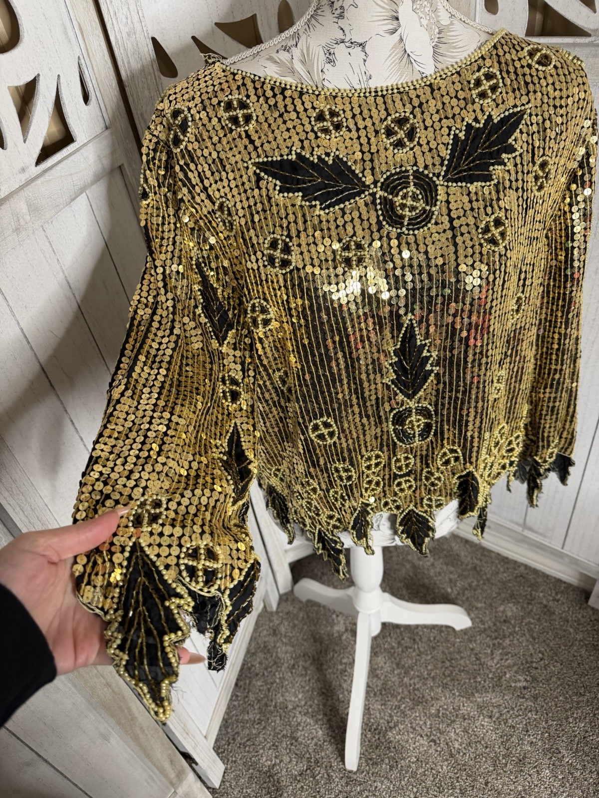 G-Unit Vintage Y2K Flapper Style Beaded Sequin Gold Black Top Silk Size Large