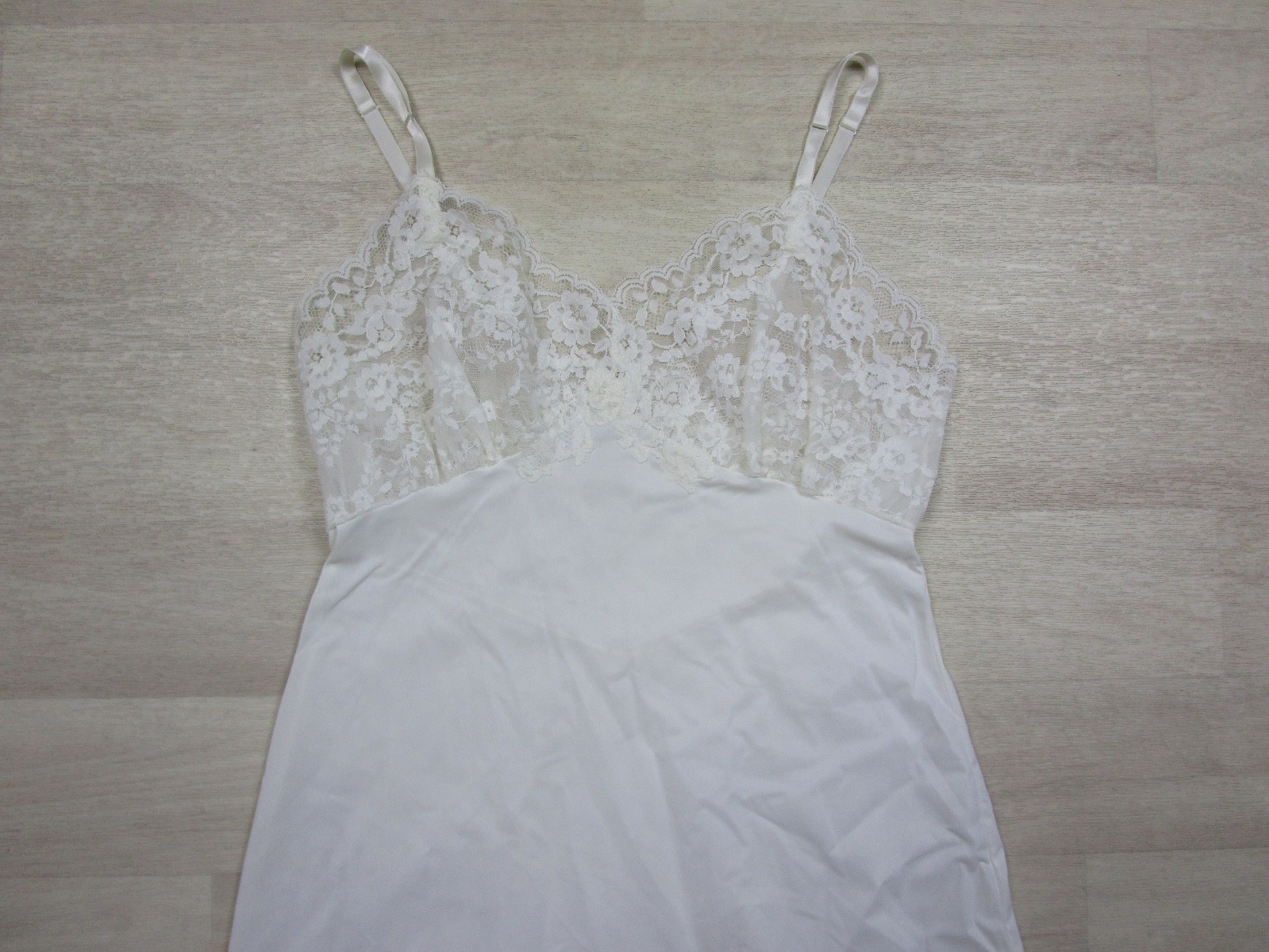 Vintage 60s Van Raalte Suavette Full Slip (34) Nylon Sheer Lace Bust Bridal USA