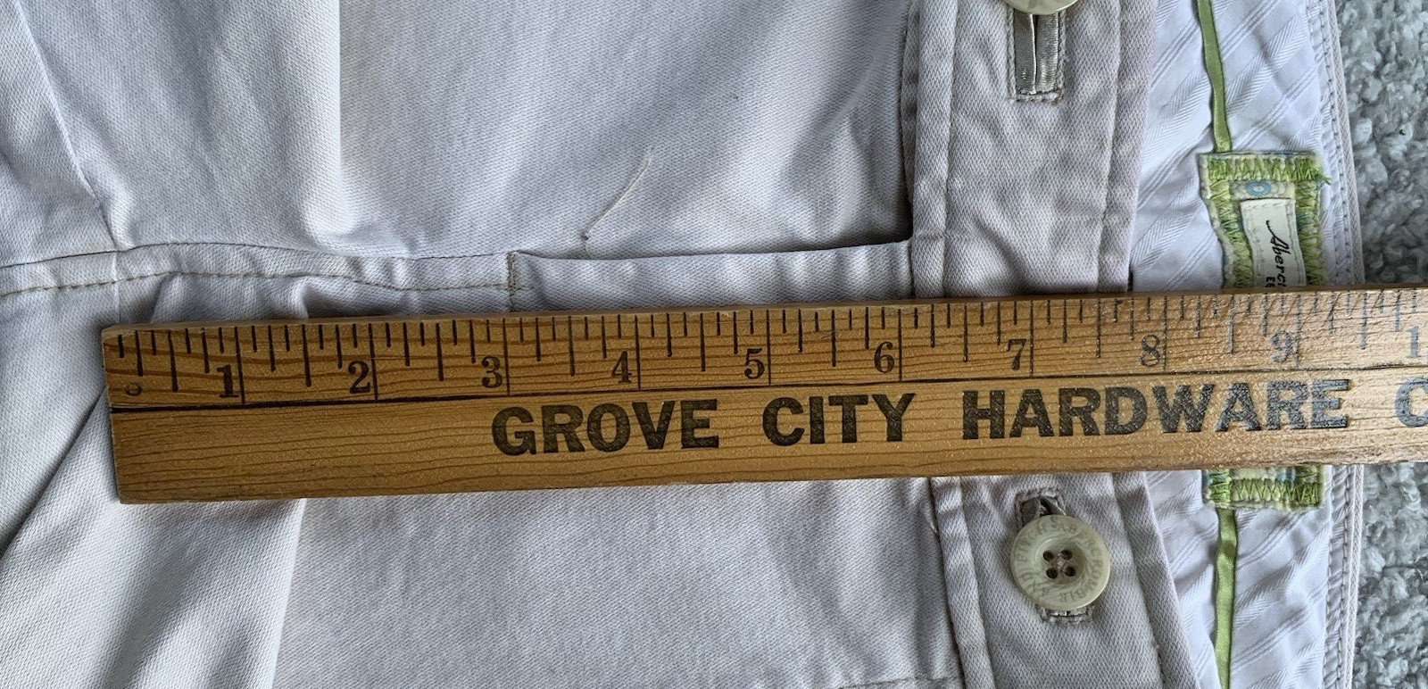 Vtg 90s/Y2K Abercrombie Khaki Chino Size 4 Low Rise Preppy Distressed Cuffed
