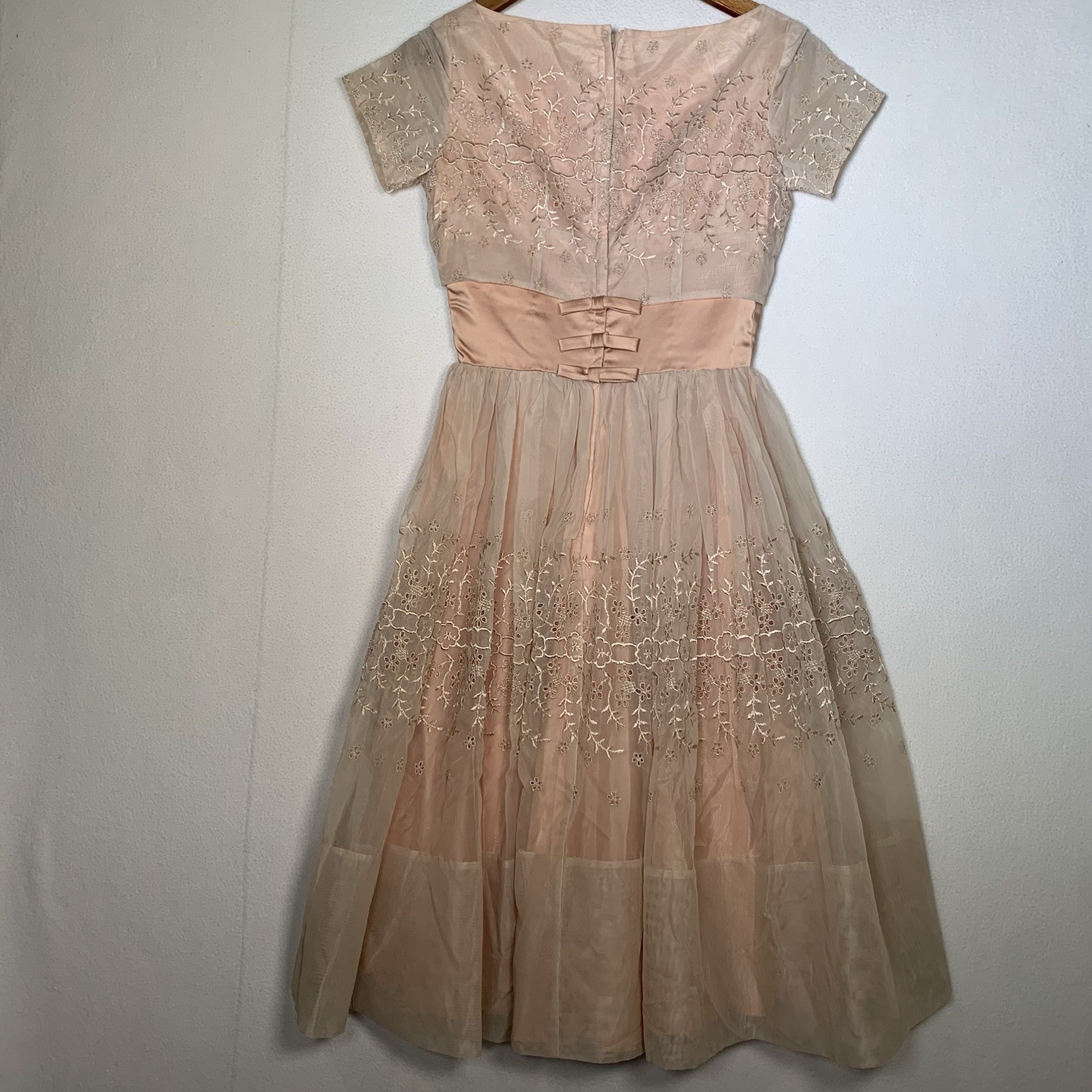 Vintage Union Made 1950’s /60’s Salmon Nylon Party Dress Styled By Joan Barrie