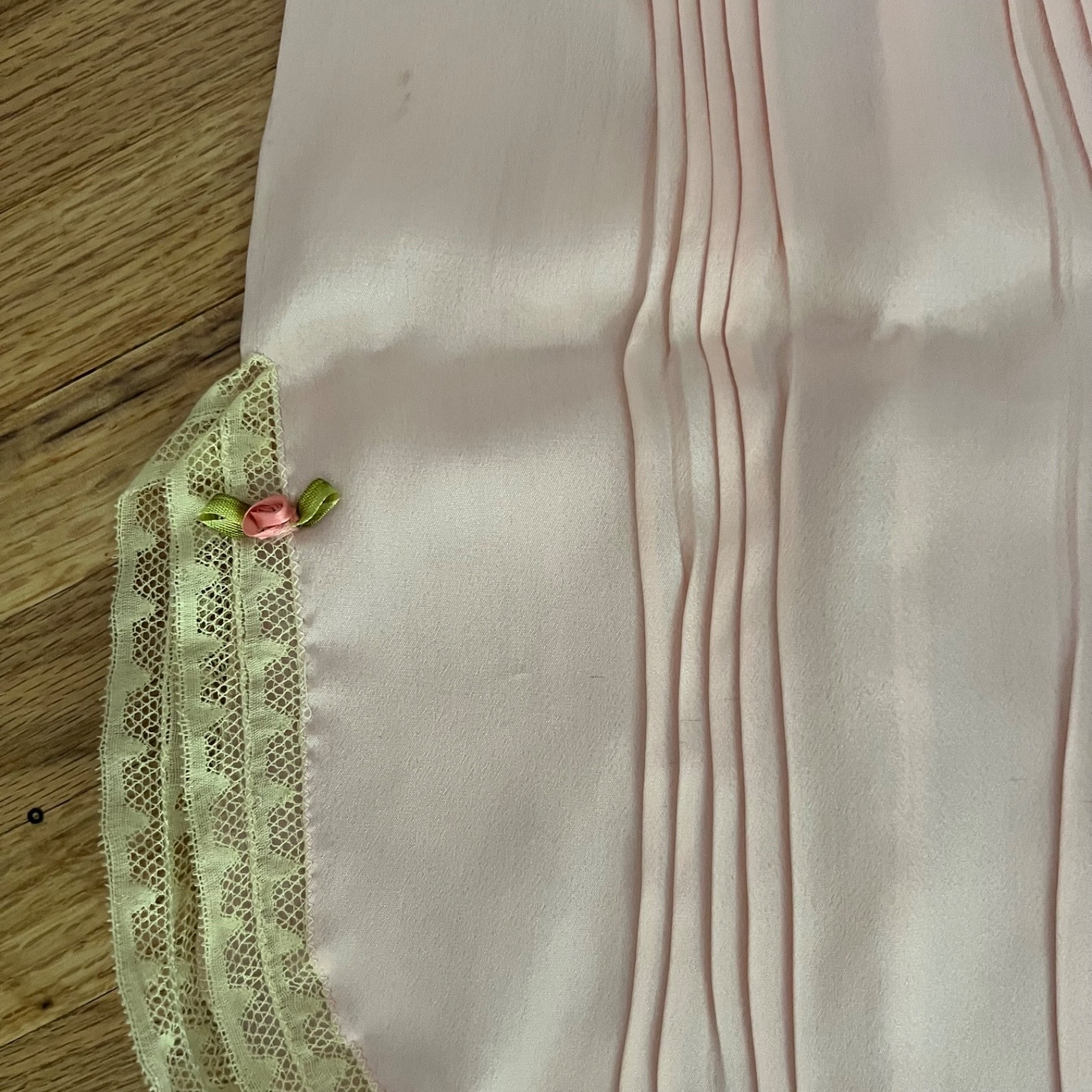 Vintage Sexy Lingerie 1930’s 40’s pink silky pants lace lingerie boudoir shorts