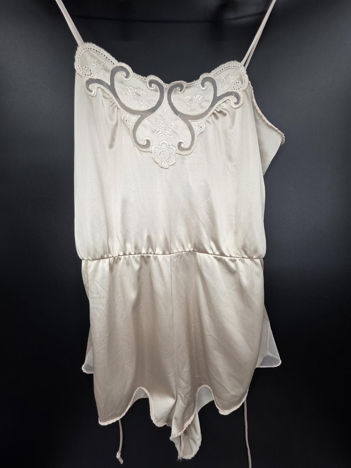 Vintage Vanity Fair Teddy Romper M Beige Lace Lingerie Bodysuit Satin Sheer