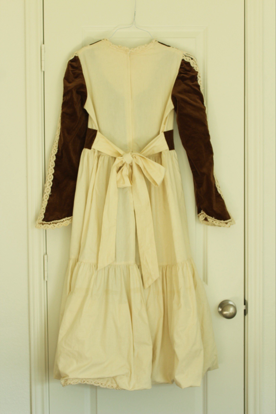 Gunne Sax 1960’s Dress Gown Size 13 Velvet Brown Lace And Cream