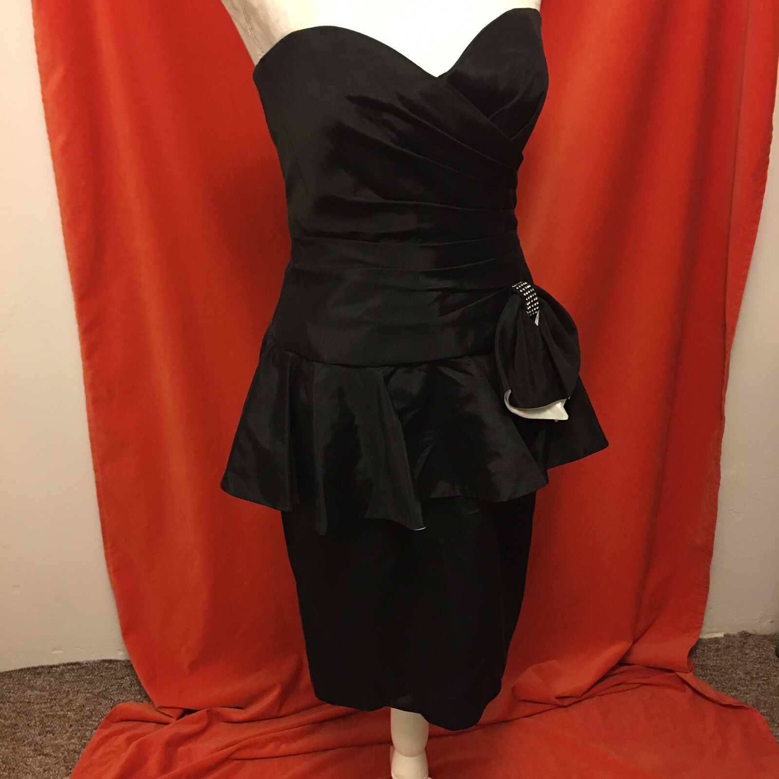 AJ Bari vintage 80s strapless big bow party dress black and white size 6