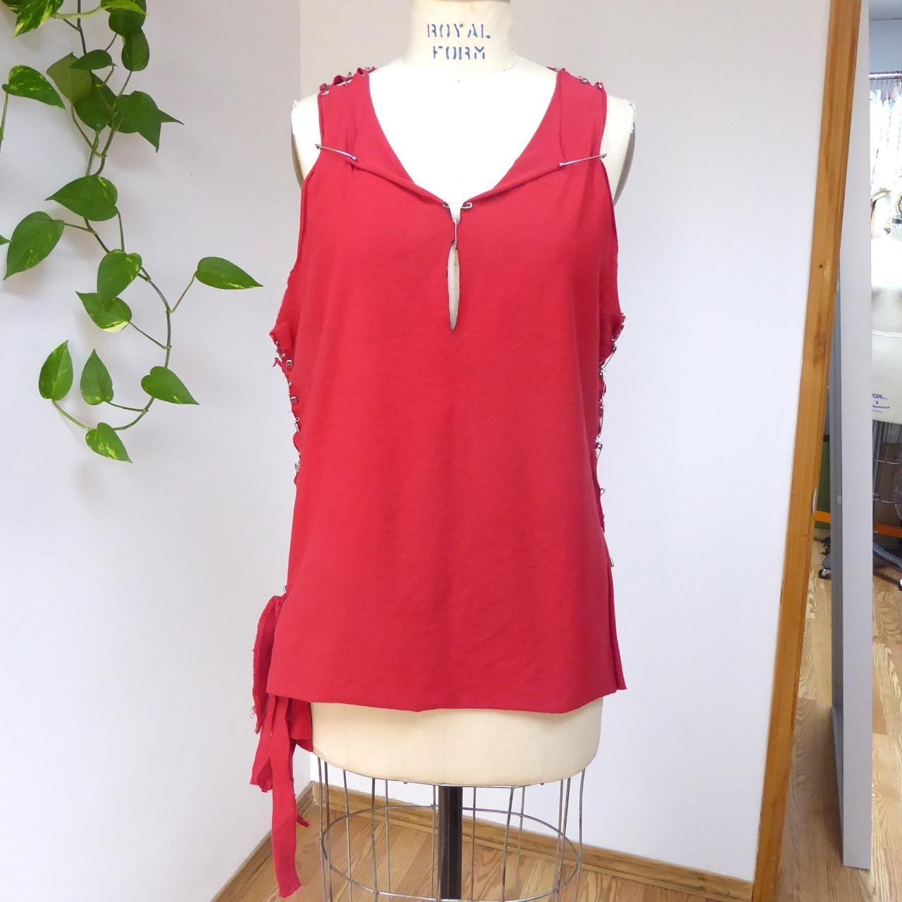Vintage 2000s Y2K Red handmade distressed safety pin tank top punk rocker sz XL