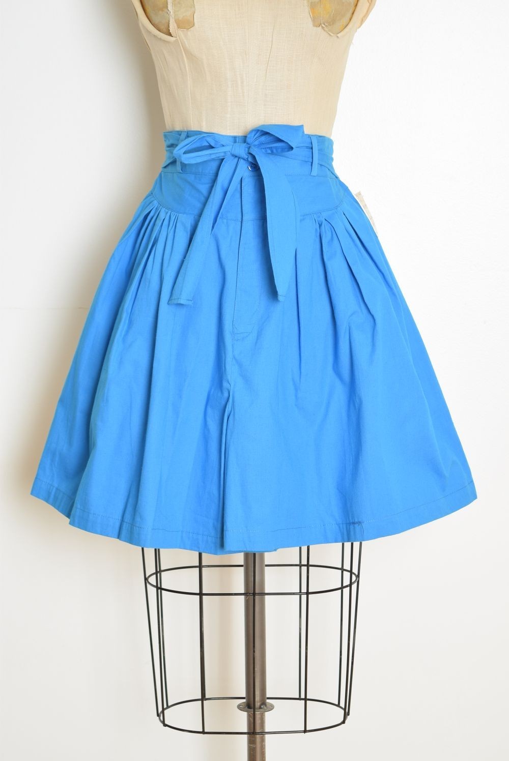 vintage 80s skort blue cotton full shorts high waist rise belted bow pleated M