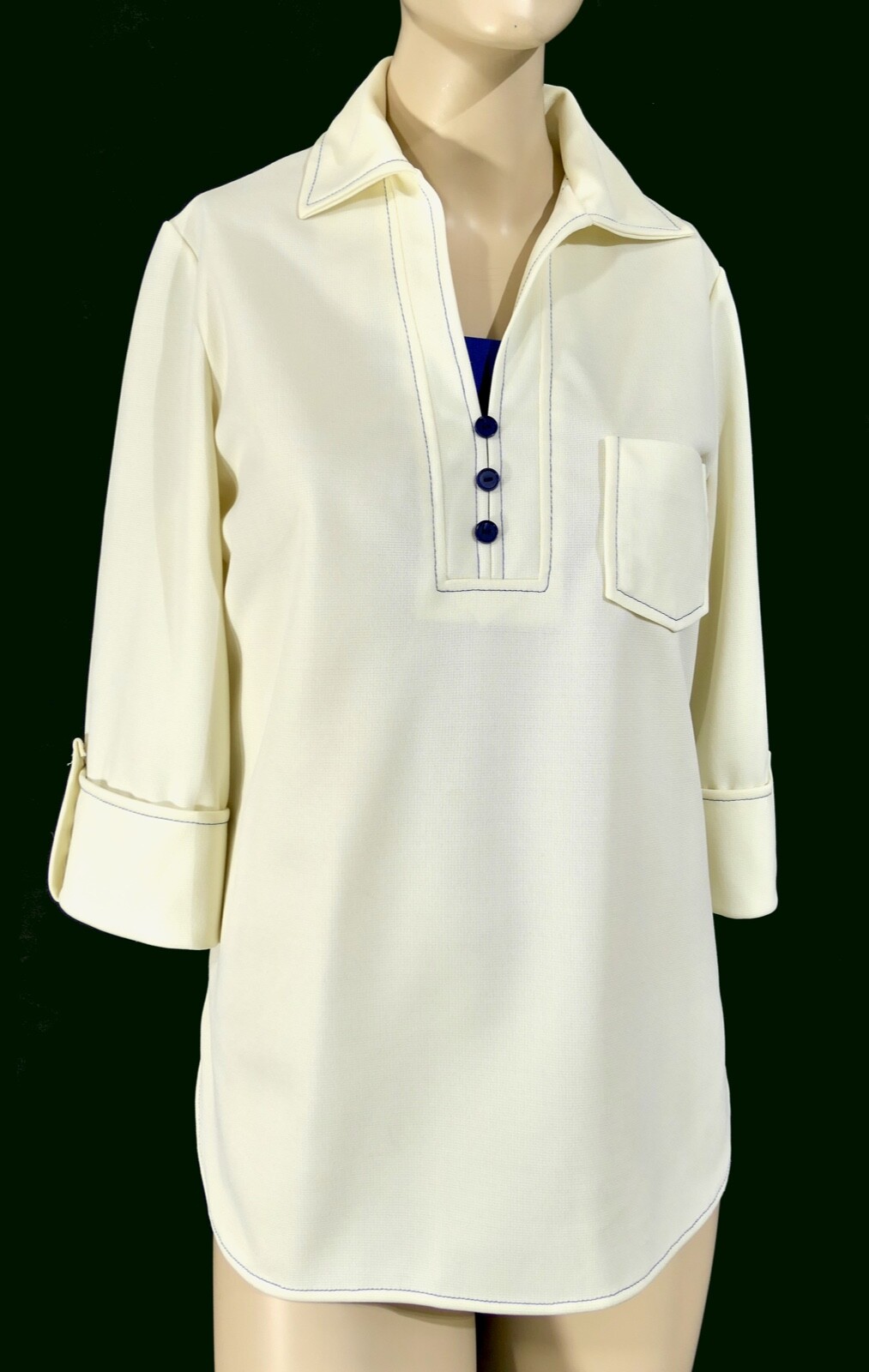 Vintage 70s Shallow Tail Sporty Retro Mod Dog Ear Dickie Top Blouse
