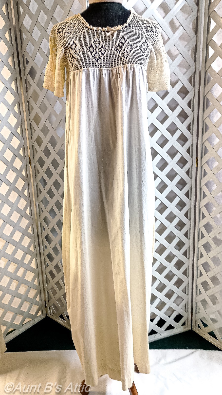 Antique Edwardian Nightgown Wht Cotton Dressing Gown W/ Crocheted Bodice Small
