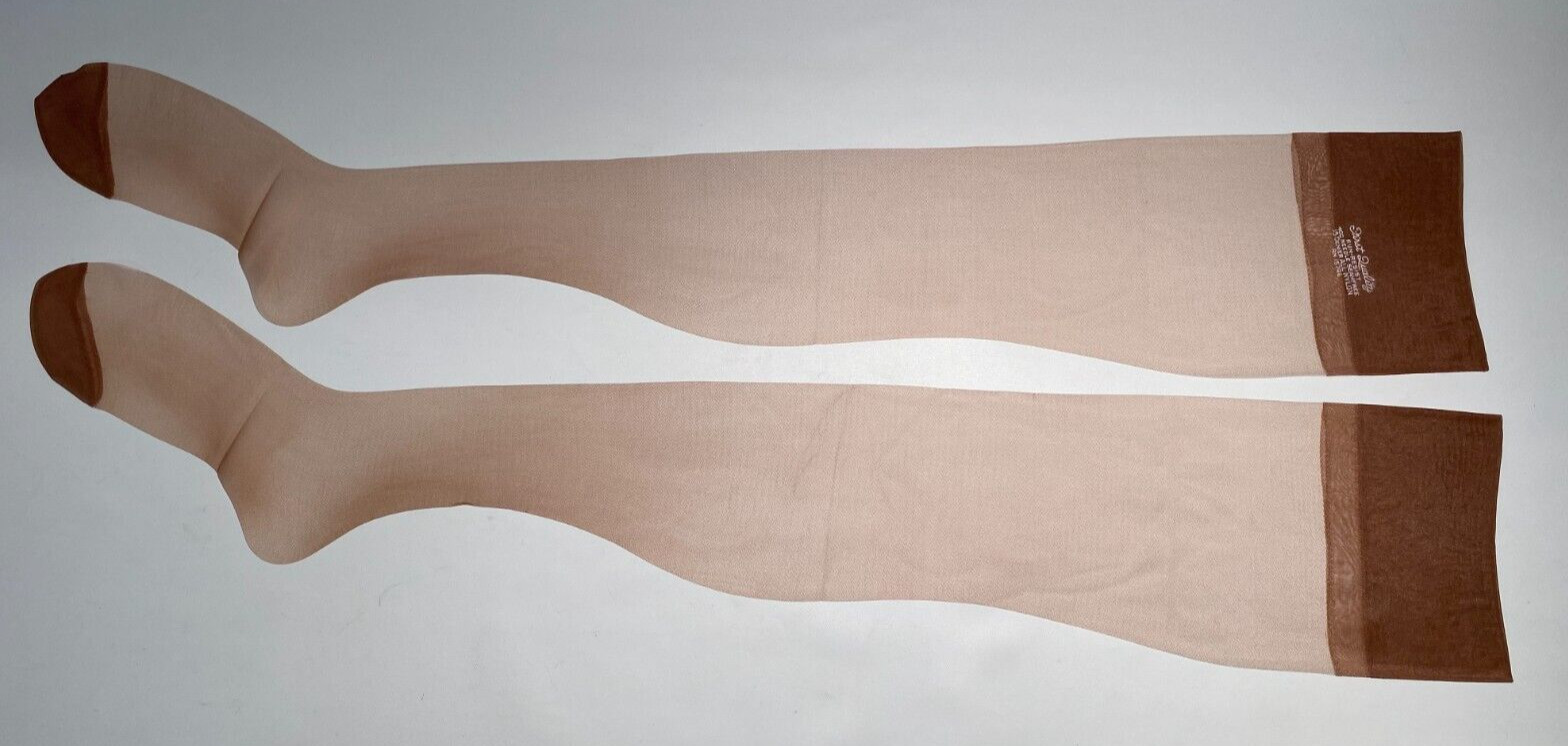1 Pair Beautiful Nylon Garter Stockings Size 10 1/2 X 32″ Nude Heel 4″ Toe Mesh