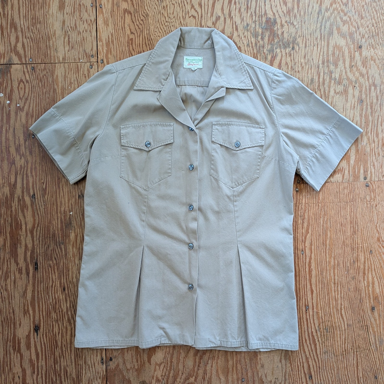 True Vintage 1960s Abercrombie & Fitch Safari Utility Shirt Women 14 Khaki Pleat