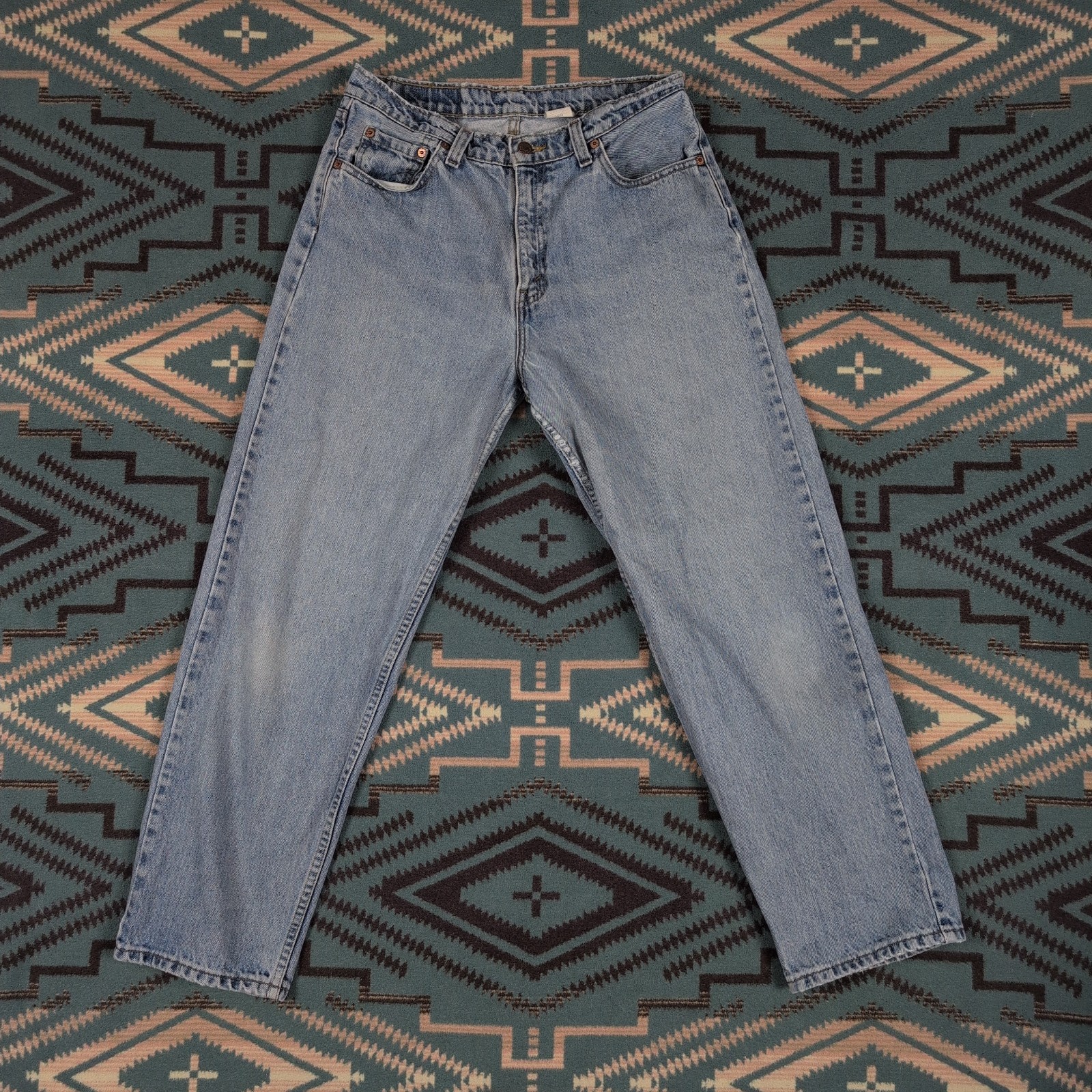 Vintage made in Canada Levi’s 560 Jeans Women’s 31×28 Relaxed Fit Straight Leg